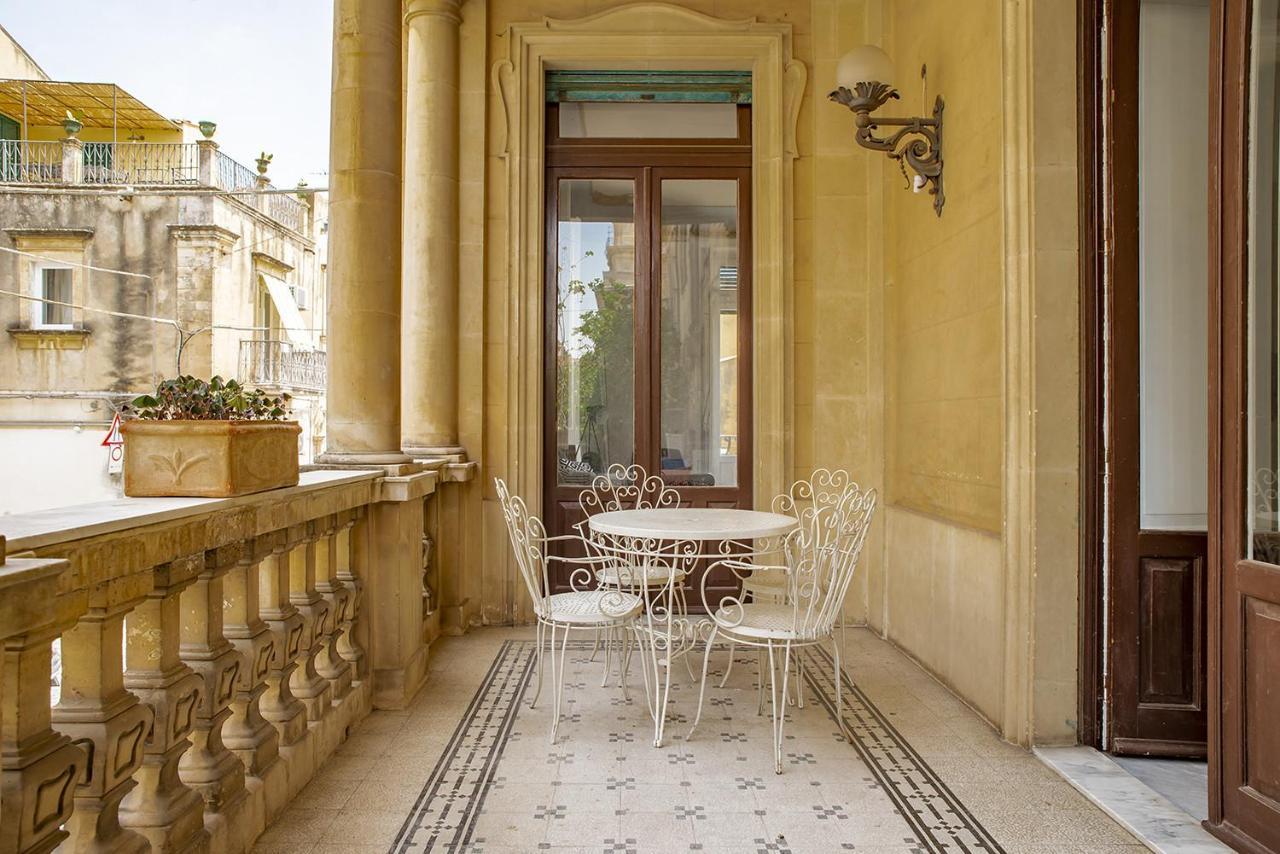 Cavour Apartments By Wonderful Italy Noto Exteriör bild